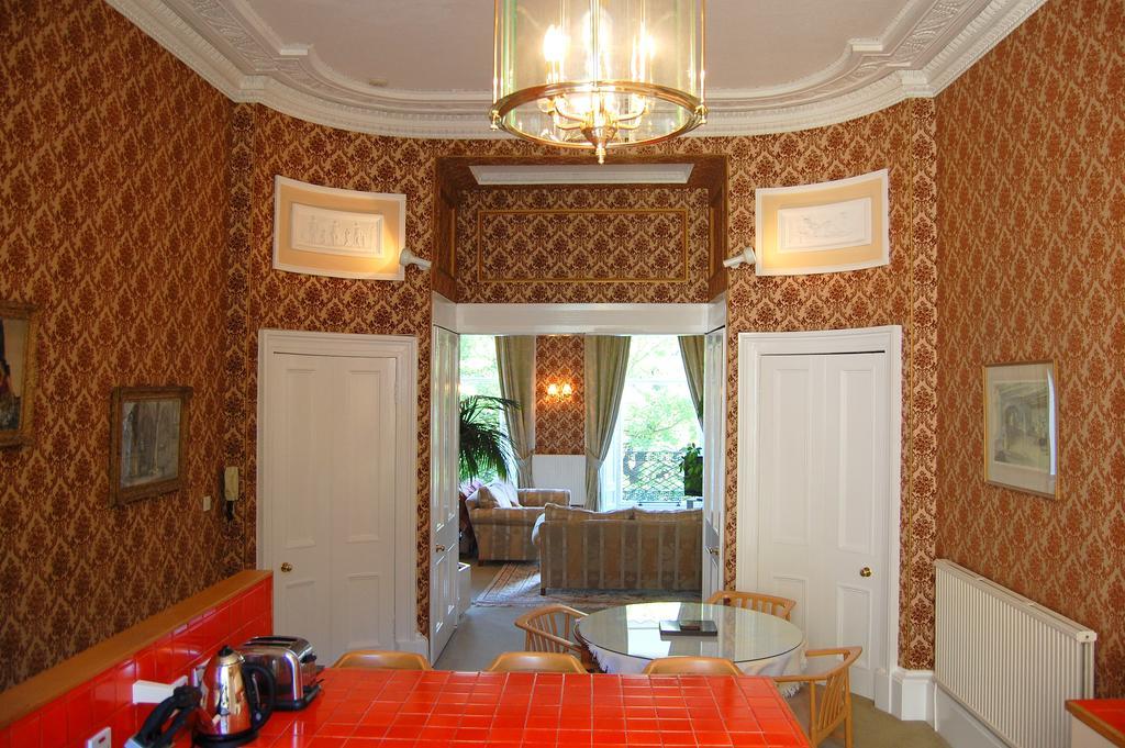 Regent Terrace, Central And Charming, Quiet EDI Room photo